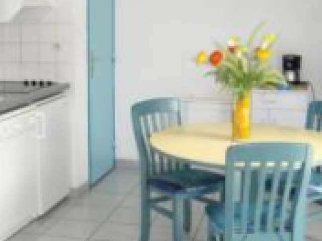 APPARTEMENT DANS RESIDENCE